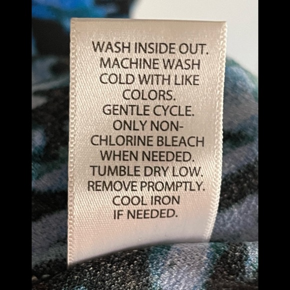 Dana Buchman Blue and Black Pattern Dress - Picture 9 of 9